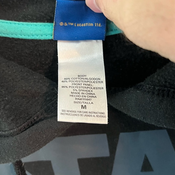 Star Wars Blue Tag Darth Vader and Skywalker Fight Hoodie Size Medium - Picture 4 of 5